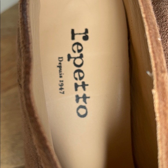 Repetto Suede Booties 37 runs small—More like a 36 - Picture 2 of 8